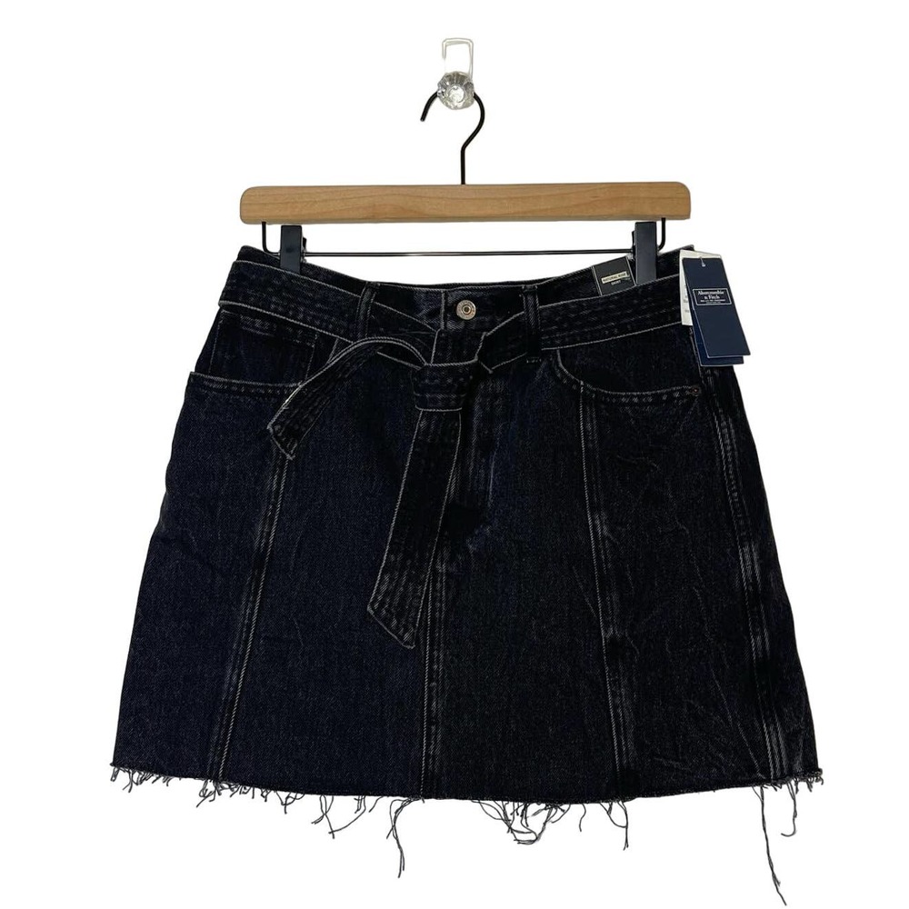 Abercrombie & Fitch Natural Rise Skirt Women's Size 28/6 Black Tie Waist Raw Hem